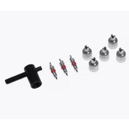 Набор автолюбителя (ключ, 5 золотников, 5 колпачков)