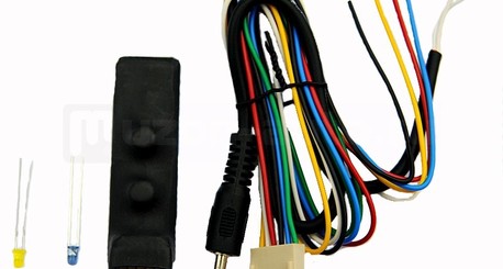 Расположение сигнальных линий REM.GND, REM.LINE1 и REM.LINE2 на разъемах автомобилей.